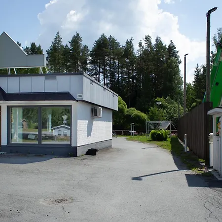 아파트 Tuurin Yoesaeiloe *