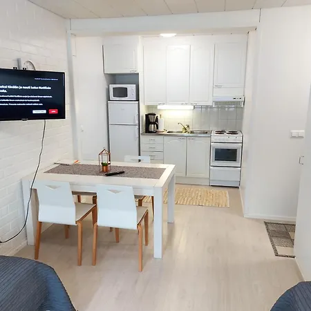 Apartament Tuurin Yoesaeiloe
